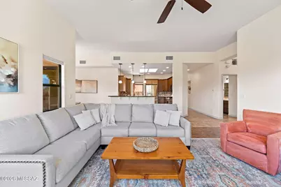 922 E Vault Mine Court, Green Valley, AZ 85614 - Photo 12