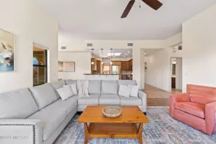 922 E Vault Mine Ct, Green Valley, AZ 85614 - Photo 12