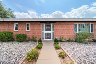 6902 E Calle Canis, Tucson, AZ 85710 - Photo 2