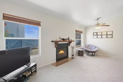 9506 N Albatross Drive, Tucson, AZ 85742 - Photo 8