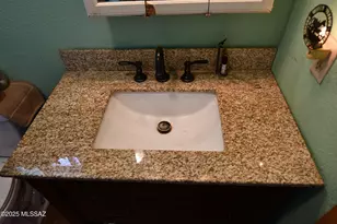 653 E Border Rd, Bisbee, AZ 85603 - Photo 24