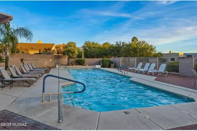 835 W Waterview Drive, Green Valley, AZ 85614 - Photo 22