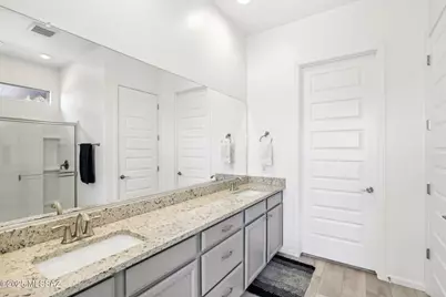 12766 E Prairie Aster Lane, Tucson, AZ 85747 - Photo 24