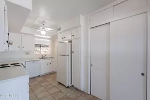 55 N Los Pinos, Green Valley, AZ 85614 - Photo 16