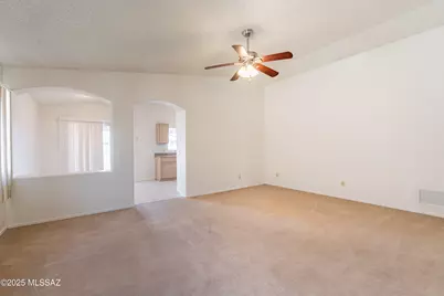 8955 E Weyburn Drive, Tucson, AZ 85730 - Photo 8