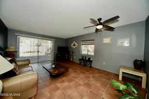 1360 W Camino Alicante, Green Valley, AZ 85622 - Photo 12