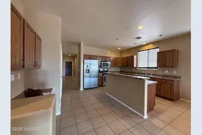 1569 W Cottonwood Bluffs Drive, Benson, AZ 85602 - Photo 2