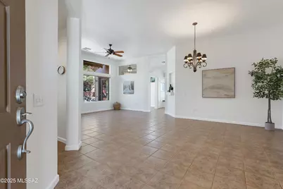 2199 E Jonquil Street, Oro Valley, AZ 85755 - Photo 8
