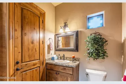 13714 N Nesting Quail Place, Marana, AZ 85658 - Photo 32