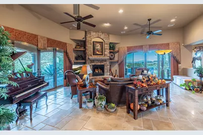 13714 N Nesting Quail Place, Marana, AZ 85658 - Photo 6