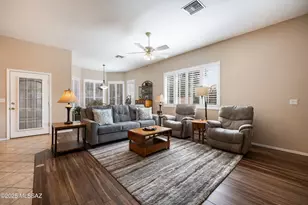 8746 N Maya Ct, Tucson, AZ 85742 - Photo 6