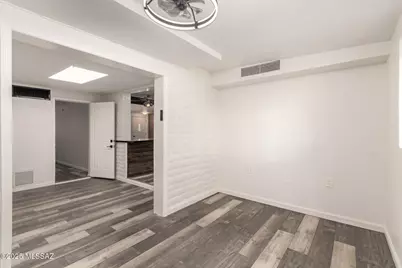 7241 E Pomegranate Street, Tucson, AZ 85730 - Photo 8