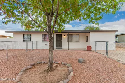 7241 E Pomegranate Street, Tucson, AZ 85730 - Photo 1