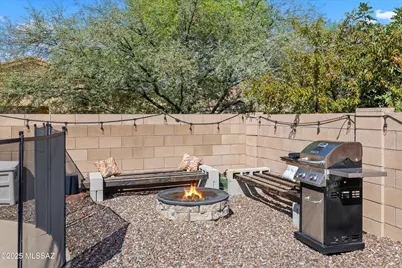 8002 Nautilus Drive, Tucson, AZ 85756 - Photo 36