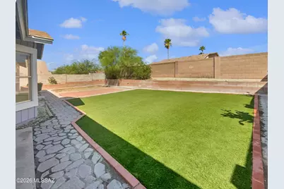 10071 E Nicaragua Lane, Tucson, AZ 85730 - Photo 8