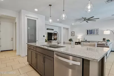 10224 E Iron Horse Trail, Tucson, AZ 85747 - Photo 12