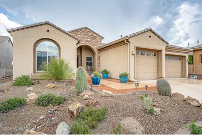 2007 W Cactus Run Drive, Green Valley, AZ 85622 - Photo 2