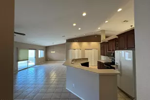 8611 E Louhelen Way, Tucson, AZ 85747 - Photo 4