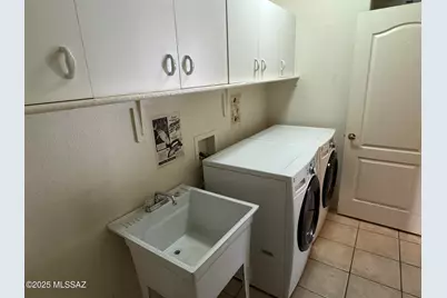 8611 E Louhelen Way, Tucson, AZ 85747 - Photo 20