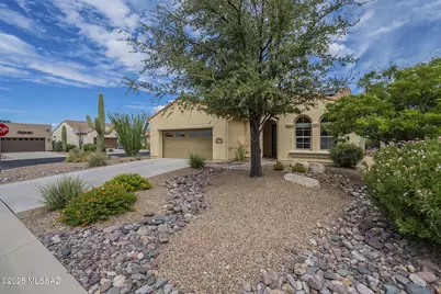 732 N Moana Drive, Green Valley, AZ 85614 - Photo 2