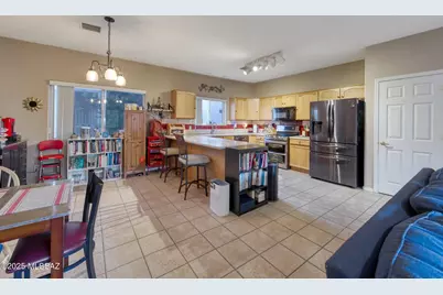 434 S Meadowood Lane, Sierra Vista, AZ 85635 - Photo 10