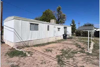 560 N Adams Street, Benson, AZ 85602 - Photo 2