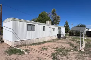 560 N Adams St, Benson, AZ 85602 - Photo 2