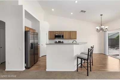 8942 N Upper Bluffs Drive, Tucson, AZ 85742 - Photo 12