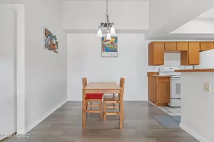 7937 E Colette Cir, Tucson, AZ 85710 - Photo 10