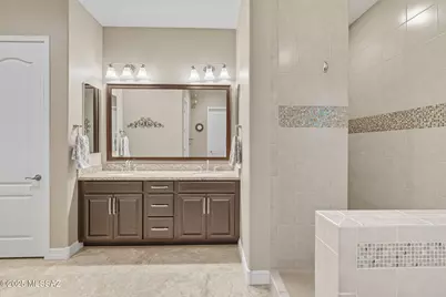 11795 N Luzon Court, Oro Valley, AZ 85737 - Photo 32