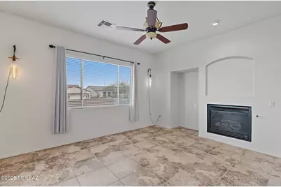 2305 W Calle Balaustre, Green Valley, AZ 85622 - Photo 22
