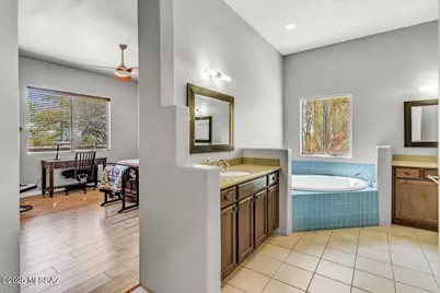 5661 W Triangle X Place, Tucson, AZ 85713 - Photo 26