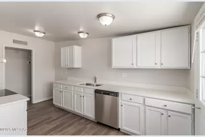 30 N Avenida De La Madero, Tucson, AZ 85710 - Photo 4