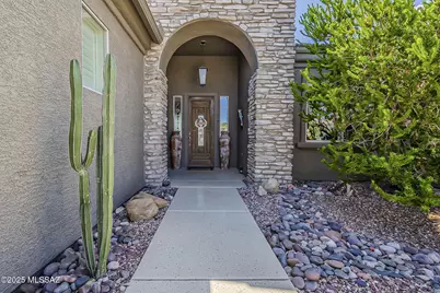 2519 W Music Mountains Drive, Green Valley, AZ 85622 - Photo 4