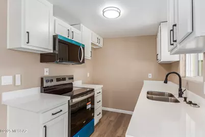 4702 S Apple Tree Avenue, Tucson, AZ 85730 - Photo 6