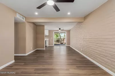4702 S Apple Tree Avenue, Tucson, AZ 85730 - Photo 10