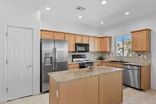 60890 E Eagle Heights Dr, Tucson, AZ 85739 - Photo 10
