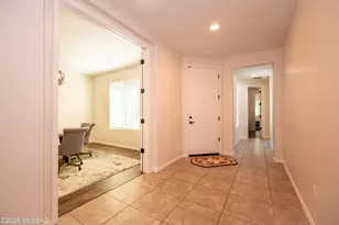 5758 S Clonmellon Ave, Tucson, AZ 85747 - Photo 18