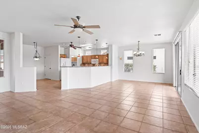 9518 N Twinkling Shadows Way, Tucson, AZ 85743 - Photo 8