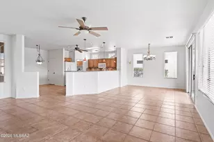 9518 N Twinkling Shadows Way, Tucson, AZ 85743 - Photo 8