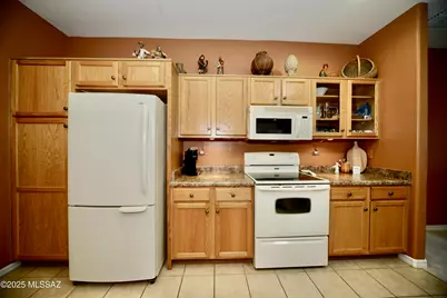 733 W Shadow Wood Street, Green Valley, AZ 85614 - Photo 24