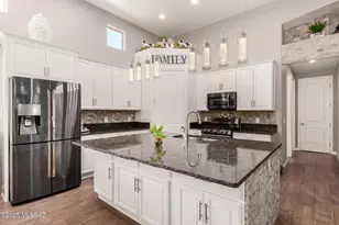 834 S Deer Meadow Loop, Tucson, AZ 85745 - Photo 20