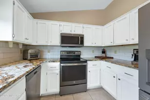 35854 S Wind Crest Dr, Tucson, AZ 85739 - Photo 16