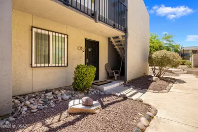 806 S Langley Avenue #UNIT 104, Tucson, AZ 85710 - Photo 2
