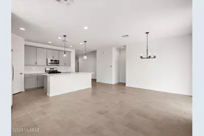 8277 S Cabari Mine Way, Tucson, AZ 85747 - Photo 34