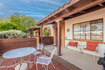 174 S Paseo Tierra #C, Green Valley, AZ 85614 - Photo 10