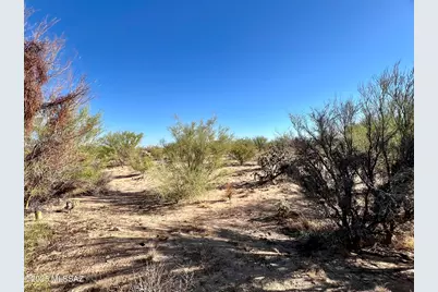 15938 Diamond Bell Ranch Road #11, Tucson, AZ 85736 - Photo 4