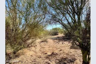 15946 Diamond Bell Ranch Road #12, Tucson, AZ 85736 - Photo 4