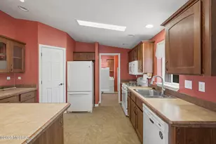 5000 E Grant Rd, Tucson, AZ 85712 - Photo 14