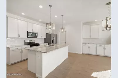 9763 W Larson Street, Marana, AZ 85658 - Photo 2
